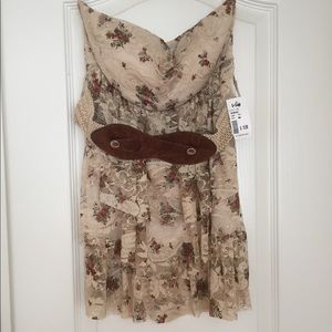 BRAND NEW! Floral Lacey layered dress w/ belt